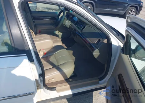 2003 Mercury Grand Marquis Gs from USA, damaged, VIN 2MEFM74W63X634892